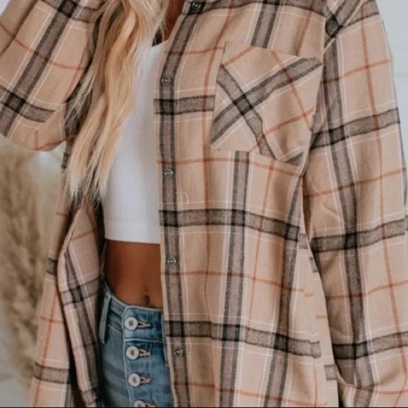 La Miel Tan Camel Plaid Button Down Flannel Small - Picture 5 of 10